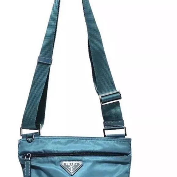 ‘Like New’ Authentic PRADA Turquoise Nylon Shoulder Crossbody Bag Purse - Picture 7 of 10